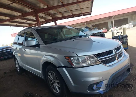 2013 Dodge Journey Sxt z USA, uszkodzony, nr VIN 3C4PDDBG0DT724641